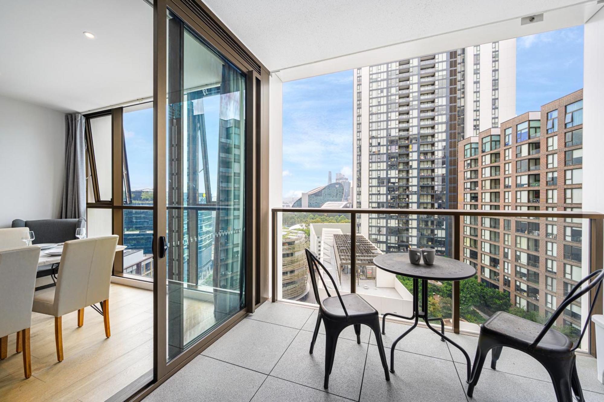 Sydneycbd 2br Chinatown/icc/haymarket With Parking Sydney